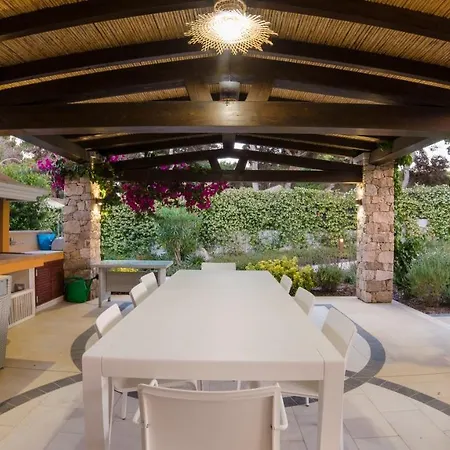 Willa Fenicottero - Exclusive Private With Pool Porto Pino
