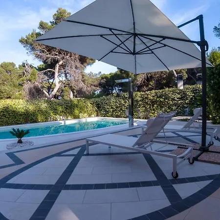 Willa Fenicottero - Exclusive Private With Pool Porto Pino