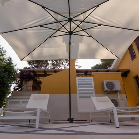 Villa Fenicottero - Exclusive Private With Pool Porto Pino