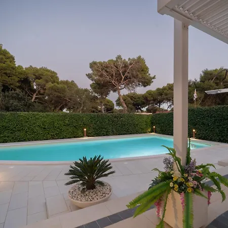 Fenicottero - Exclusive Private With Pool