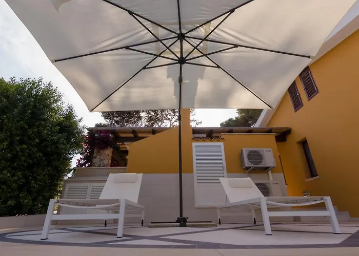 Villa Fenicottero - Exclusive Private With Pool Porto Pino