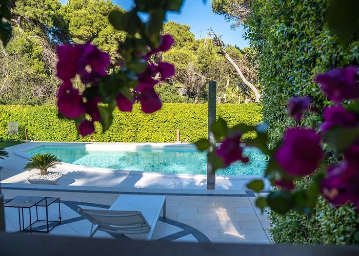 Fenicottero - Exclusive Private With Pool Villa *